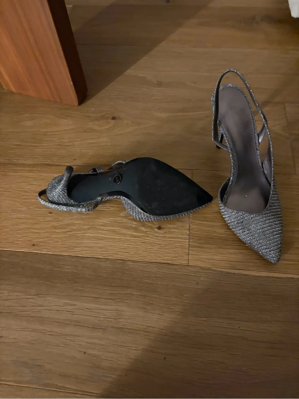 Michael Kors Silver Glitter Pointed Slingback Heels